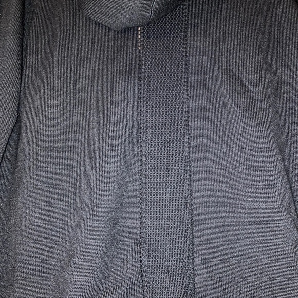 ✨SOLD✨ NWOT Lululemon Rise & Move Hoodie - Picture 9 of 12